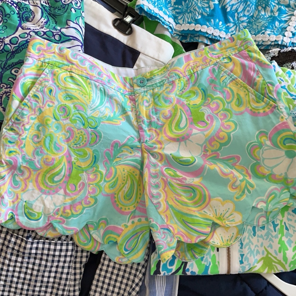 Buttercup shorts